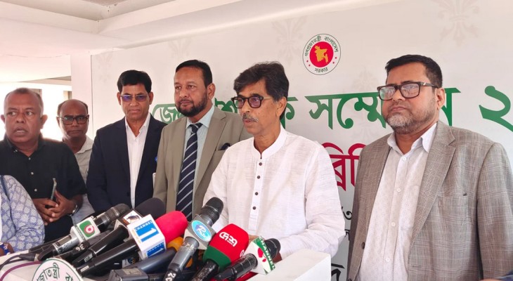 বন্যায় ক্ষতিগ্রস্ত কৃষকদের সাড়ে সাত  হাজার টাকা করে দেওয়া হবে : কৃষিমন্ত্রী